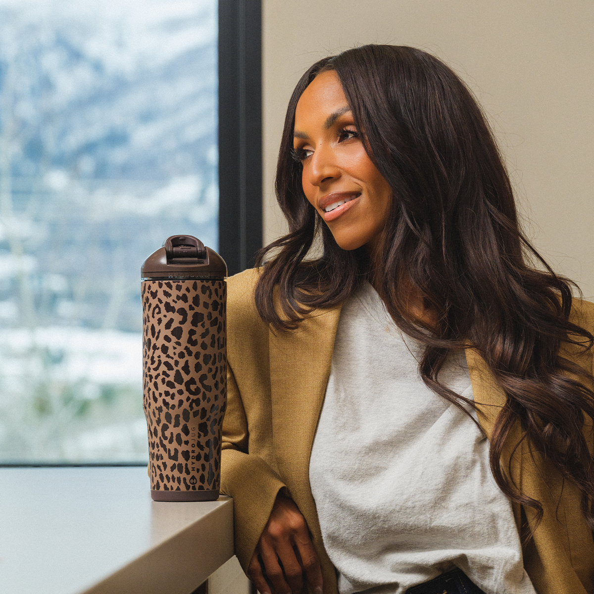 brown-leopard-32oz-946ml-r6 Ease32-BrownLeopard-WPI-8.png