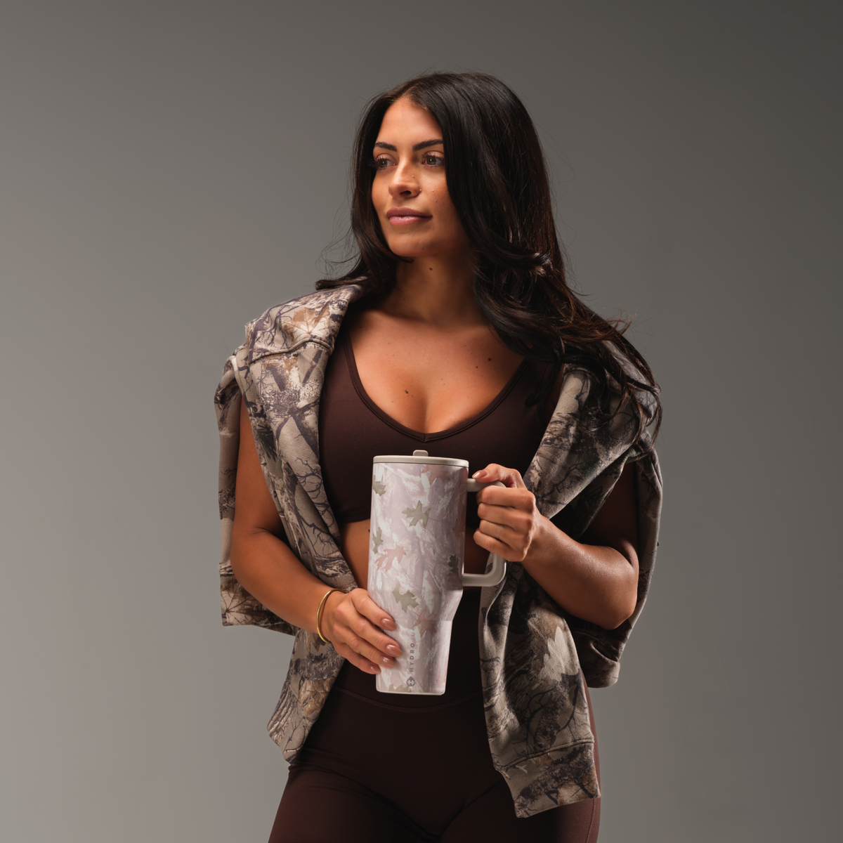camo-32oz-946ml-f2 TRVL32-Camo-5-WPI.png